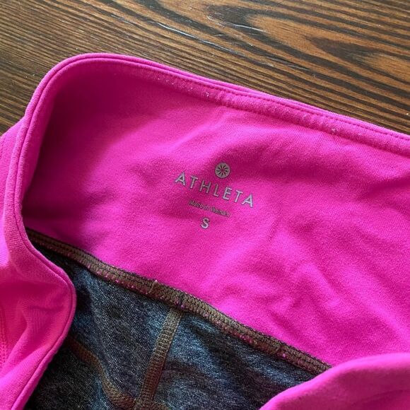 Athleta High Rise Colorblock Chaturanga Capri - Picture 6 of 9